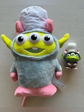 Disney Pixar Alien Remix Plush 12” and Blind Box Vinyl Ratatouille Chef Remy Set